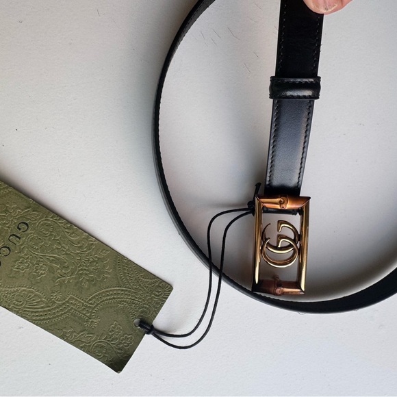 Gucci Black Belt with Gold GG Buckle - Picture 1 of 5